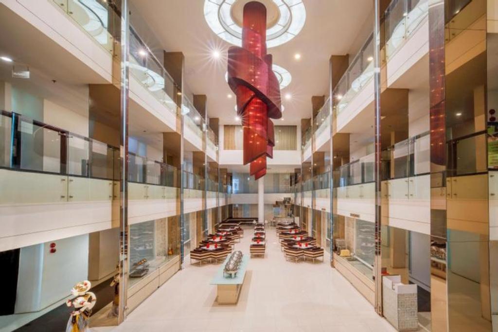 Hotel Cemerlang Bandung Exteriör bild