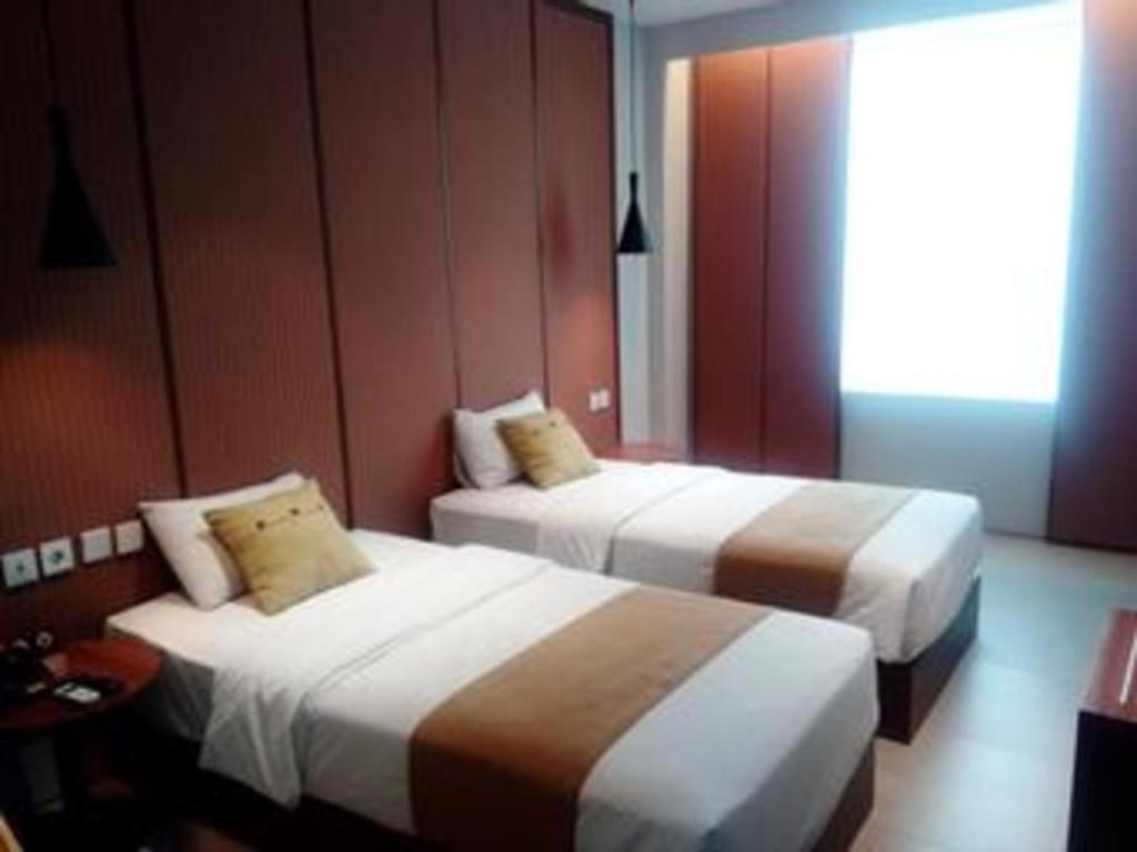 Hotel Cemerlang Bandung Exteriör bild