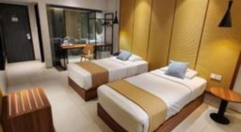 Hotel Cemerlang Bandung Exteriör bild