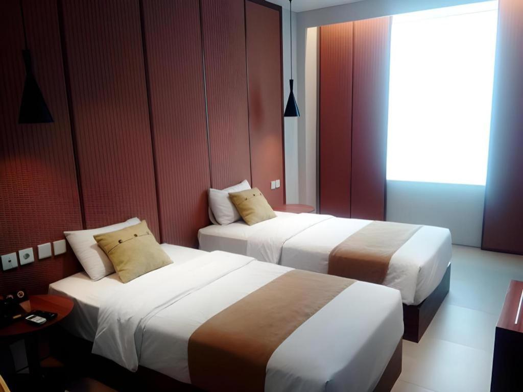Hotel Cemerlang Bandung Exteriör bild