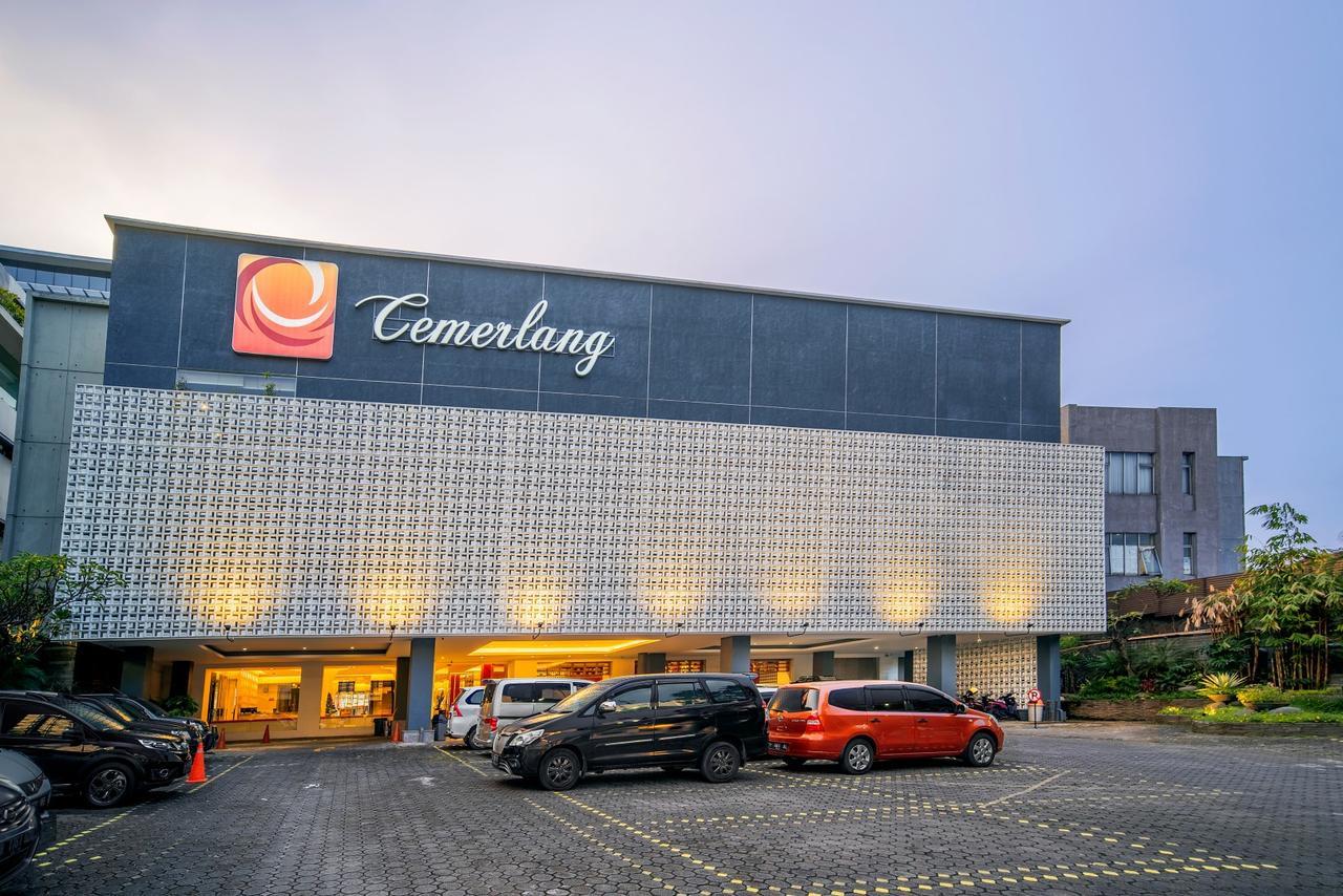 Hotel Cemerlang Bandung Exteriör bild